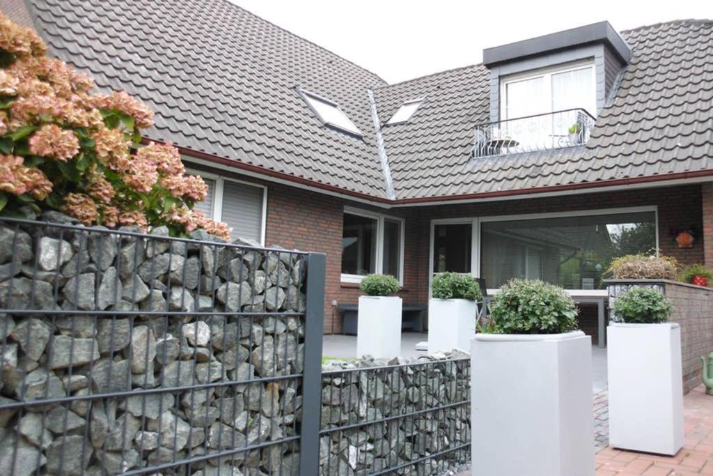 Wohlfuehlen In Gepflegter 70 Qm Oberwohnung Marienhafe ภายนอก รูปภาพ